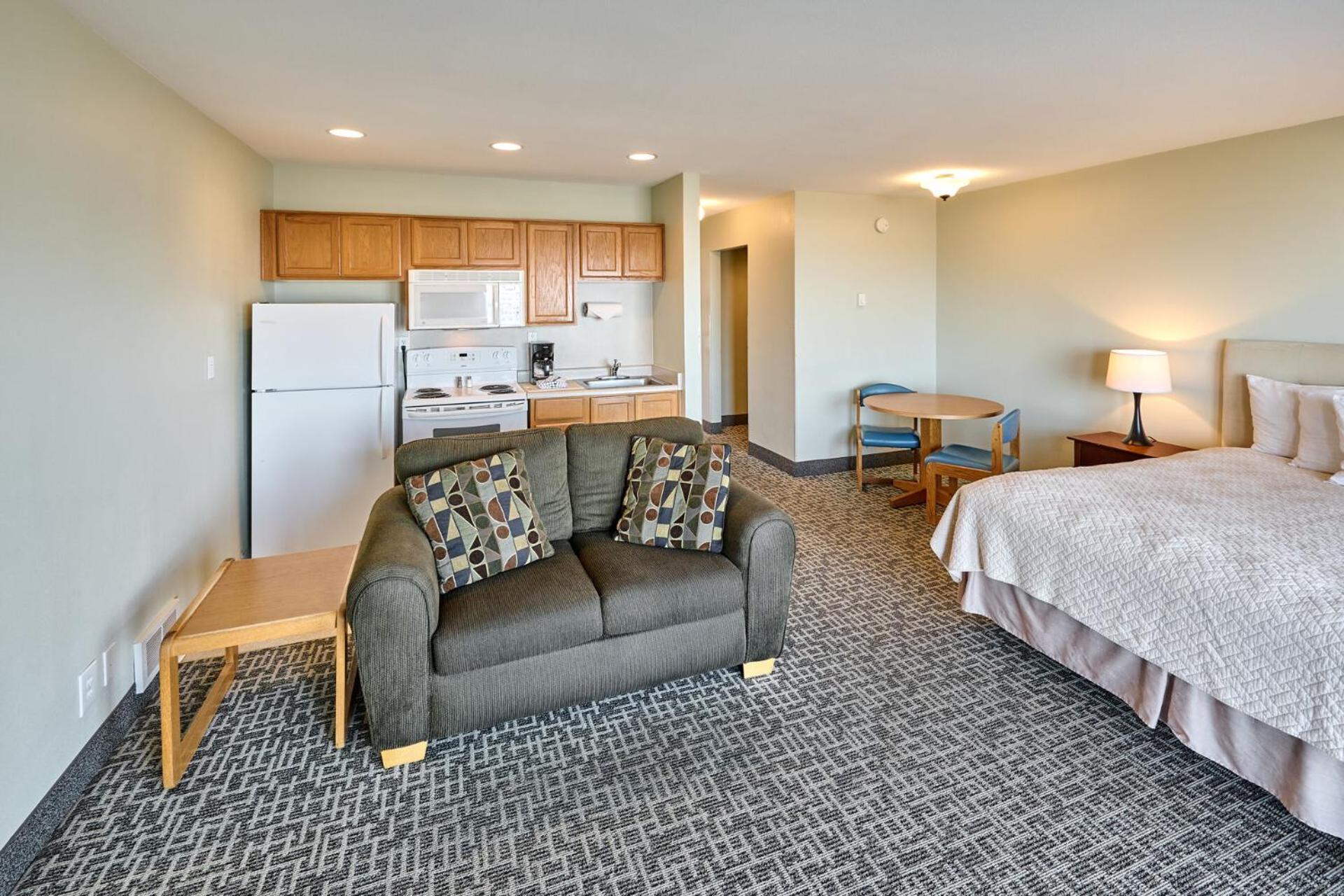 D Sands Rentals Lincoln City Room photo