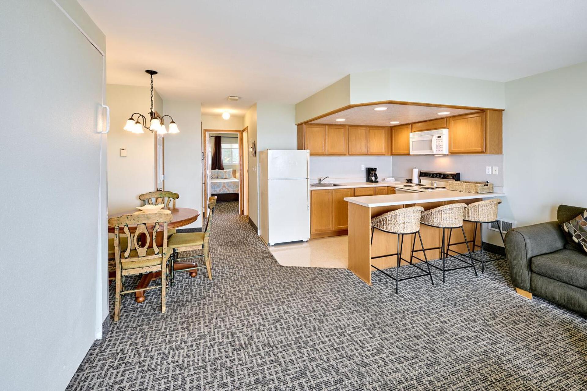 D Sands Rentals Lincoln City Room photo