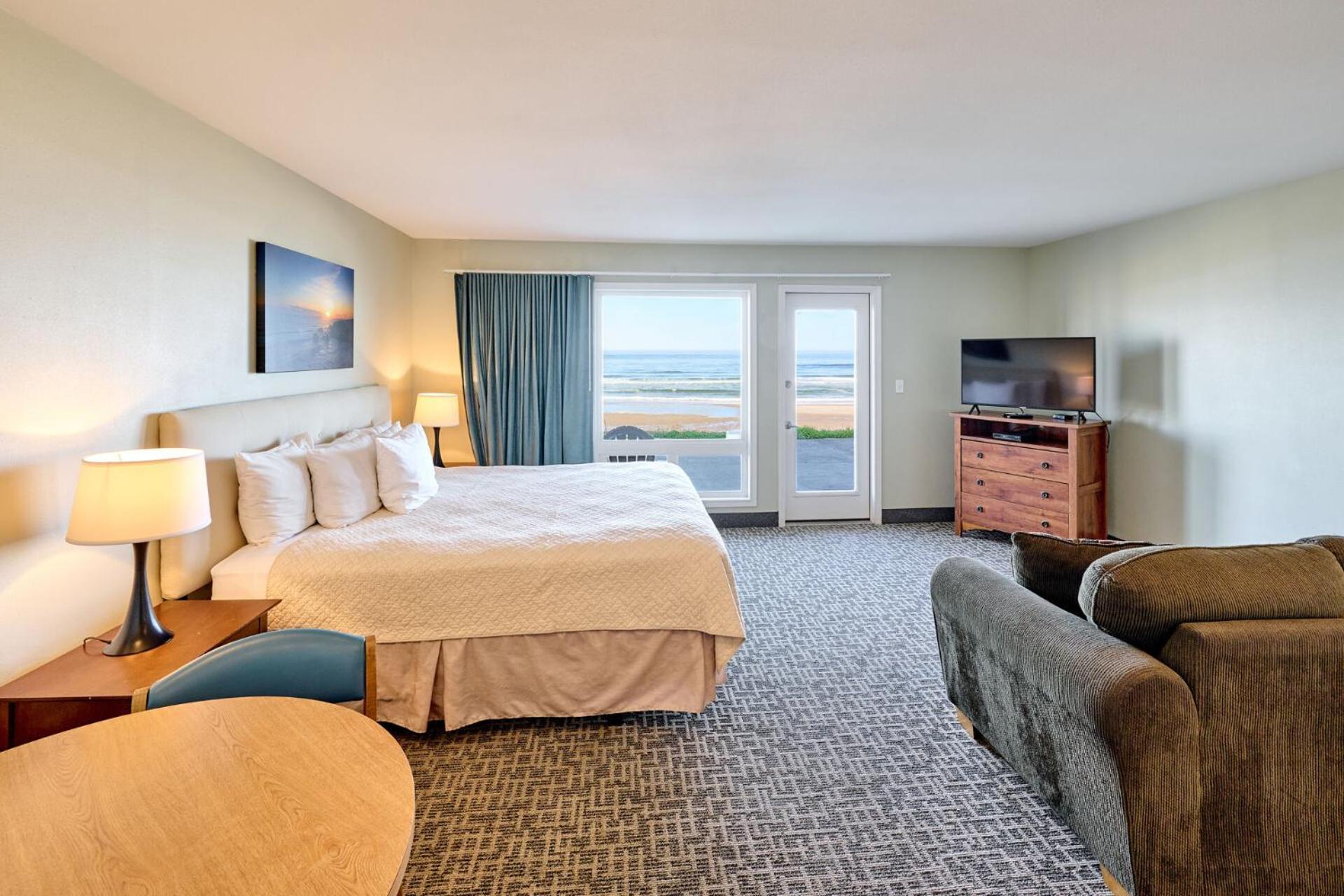 D Sands Rentals Lincoln City Room photo