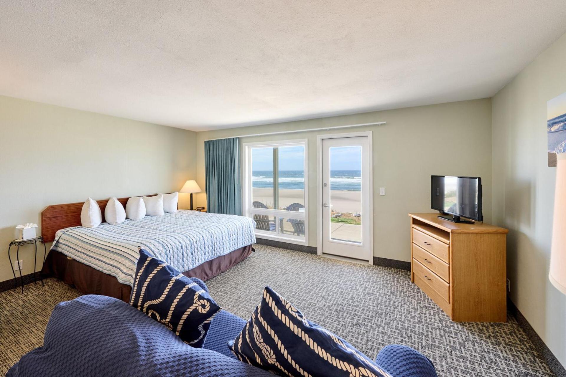D Sands Rentals Lincoln City Room photo